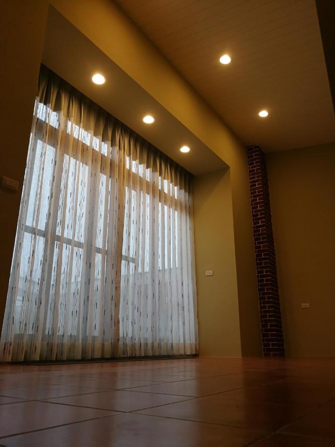 羅東夜市舒果shugo B&B 近清溝夜市 國旅卡特約店 配合手作早餐店及租車行 Luodong Eksteriør billede